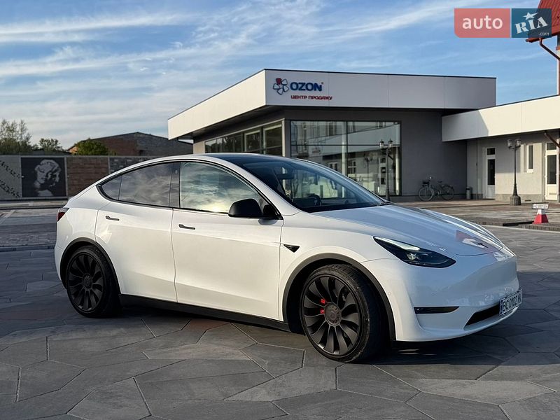 Tesla Model Y 2022 Tesla Model Y 2022