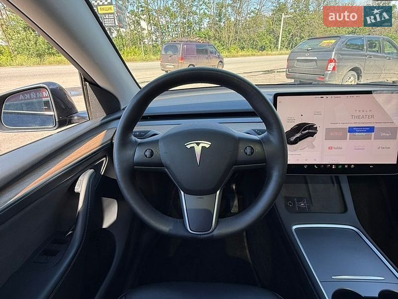 Внедорожник / Кроссовер Tesla Model Y 2022 в Харькове