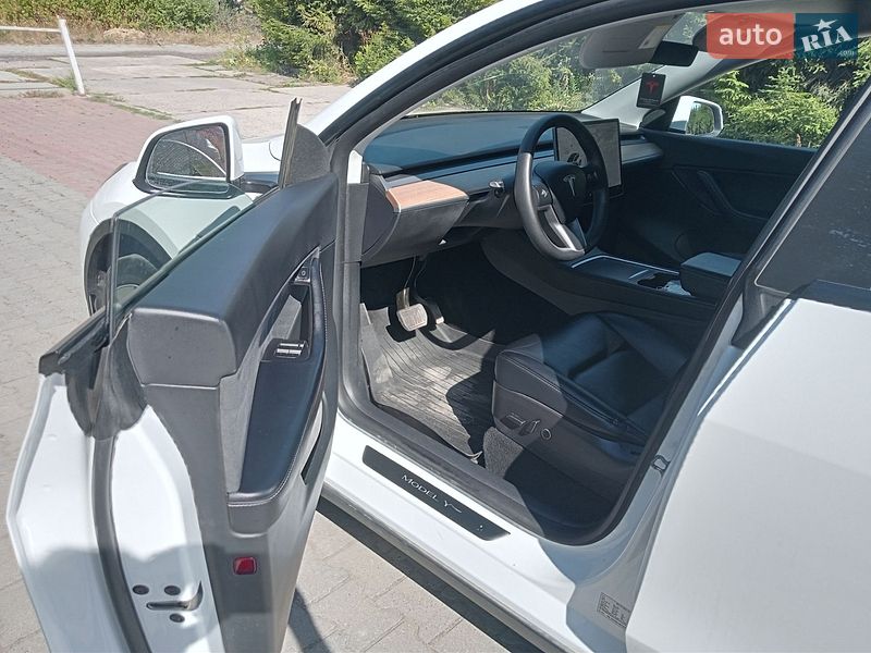 Внедорожник / Кроссовер Tesla Model Y 2021 в Шепетовке фото 40 Внедорожник / Кроссовер Tesla Model Y 2021 в Шепетовке