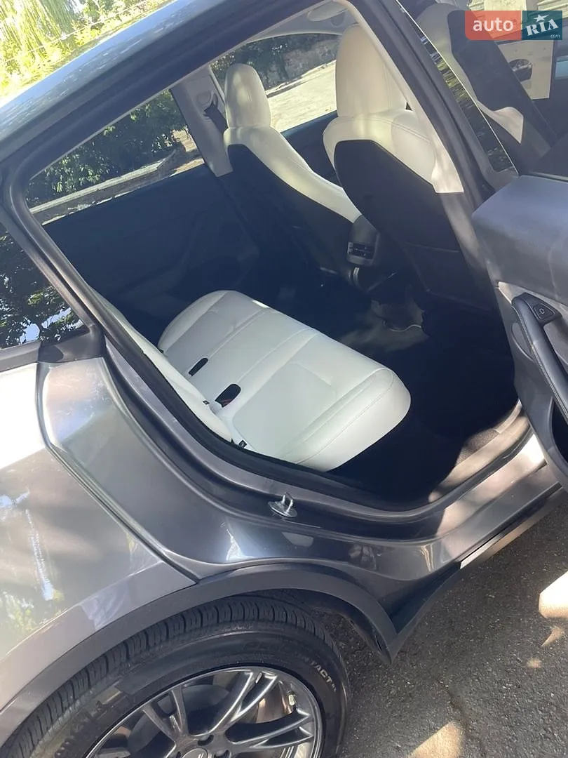 2024 Tesla Model Y - мініатюра 27