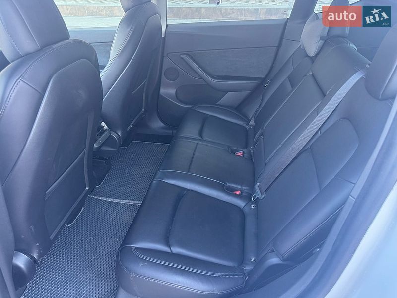 Внедорожник / Кроссовер Tesla Model Y 2021 в Белой Церкви фото 18 Внедорожник / Кроссовер Tesla Model Y 2021 в Белой Церкви