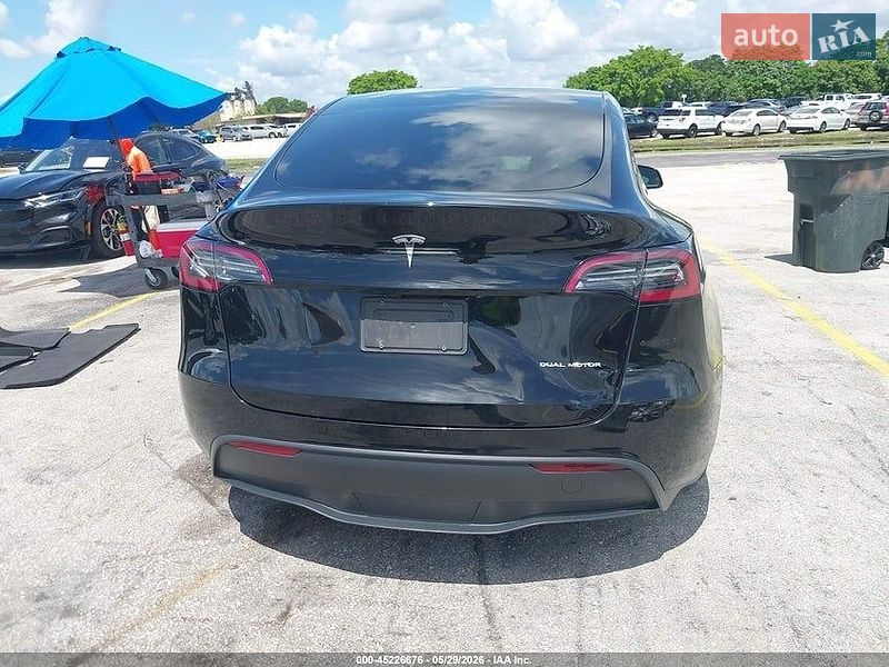 Внедорожник / Кроссовер Tesla Model Y 2024 в Виннице