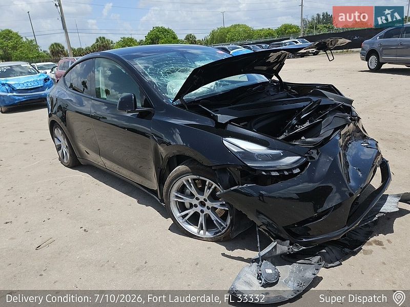 Внедорожник / Кроссовер Tesla Model Y 2024 в Виннице