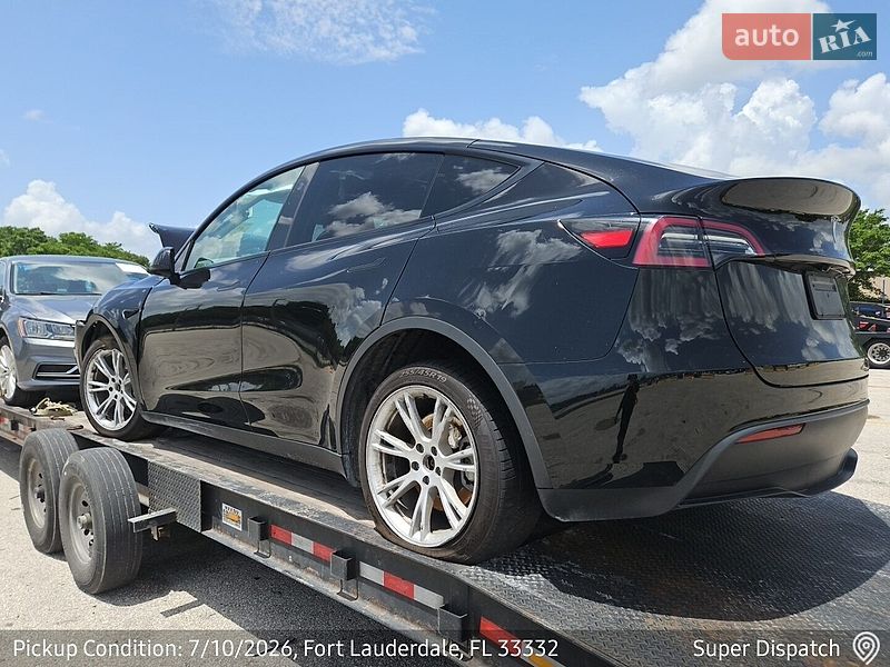 Внедорожник / Кроссовер Tesla Model Y 2024 в Виннице
