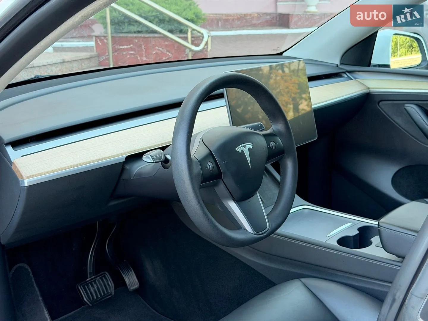 2023 Tesla Model Y - мініатюра 17