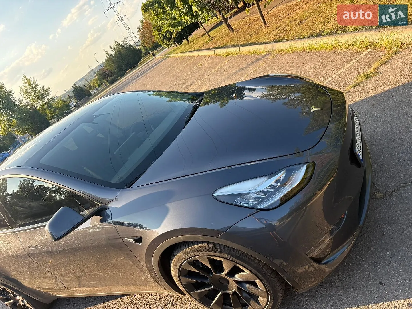 2022 Tesla Model Y - мініатюра 5