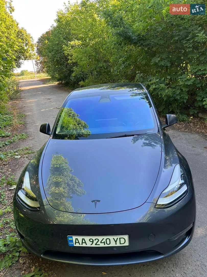 2022 Tesla Model Y - мініатюра 3