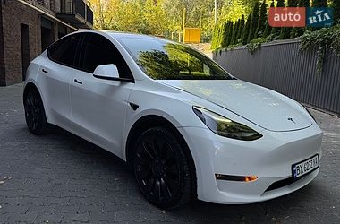 Позашляховик / Кросовер Tesla Model Y 2022 в Хмельницькому