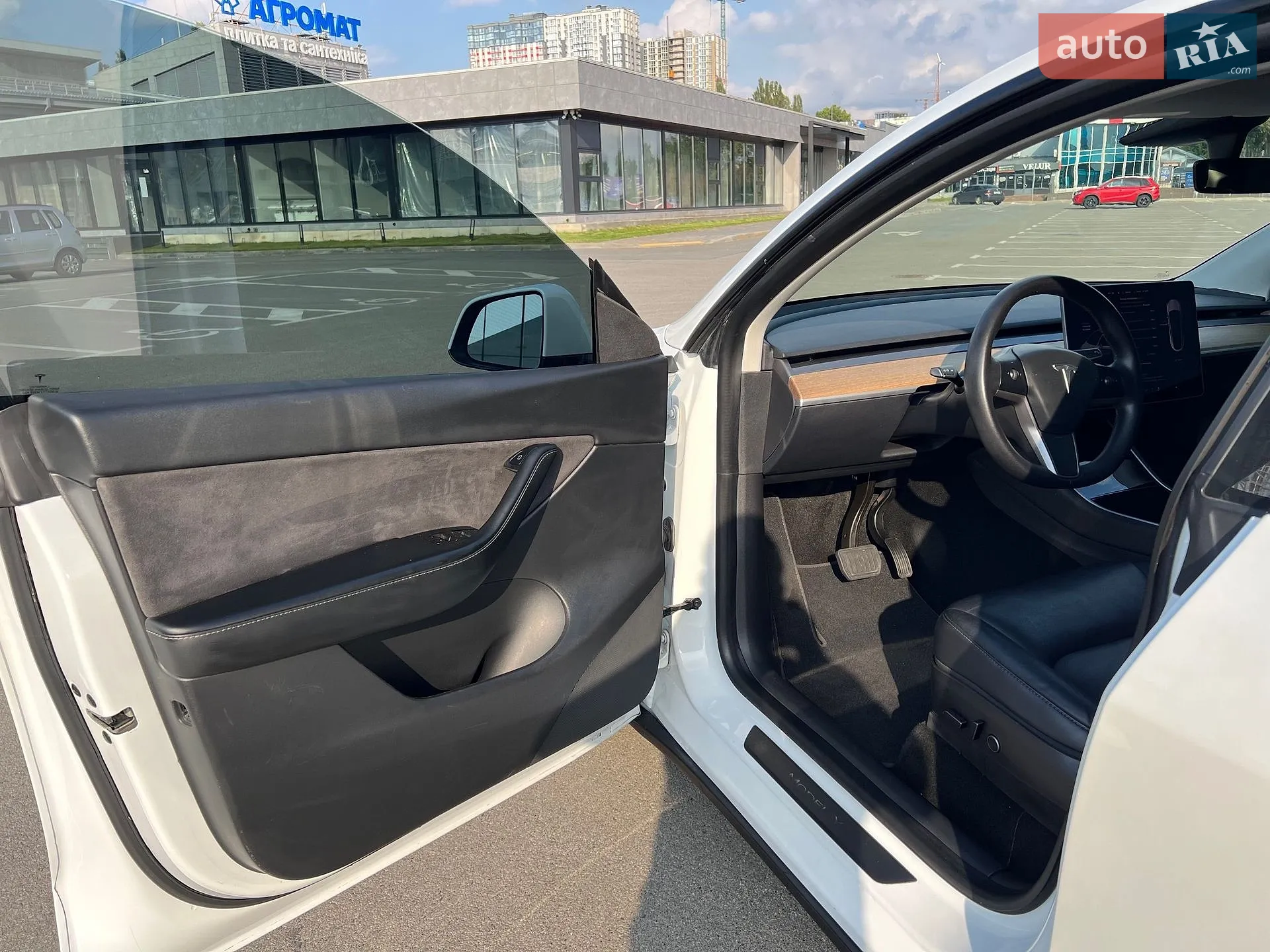2021 Tesla Model Y - мініатюра 21
