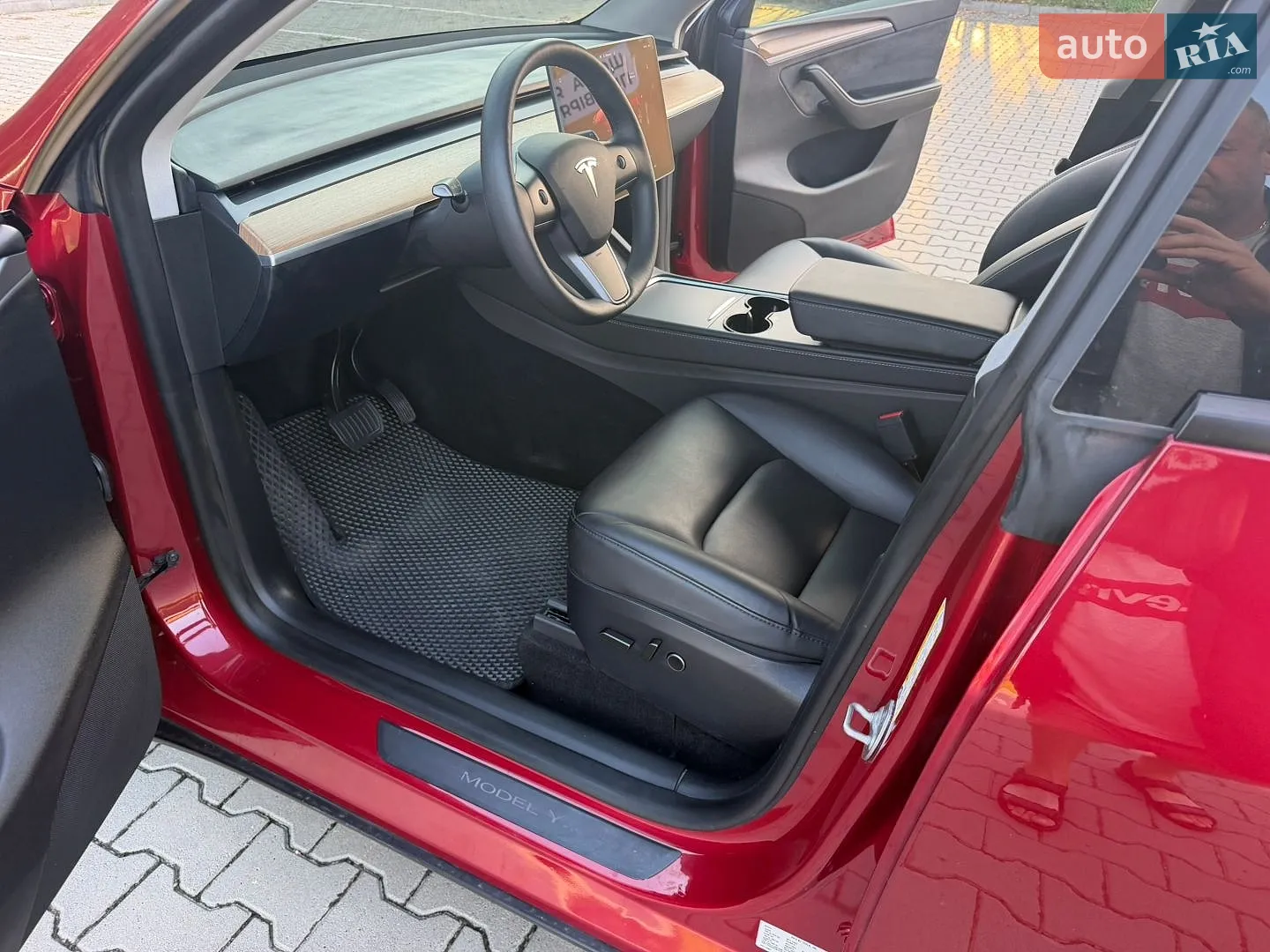 2024 Tesla Model Y - мініатюра 7