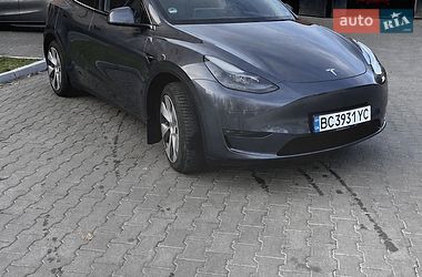 Внедорожник / Кроссовер Tesla Model Y 2023 в Киеве