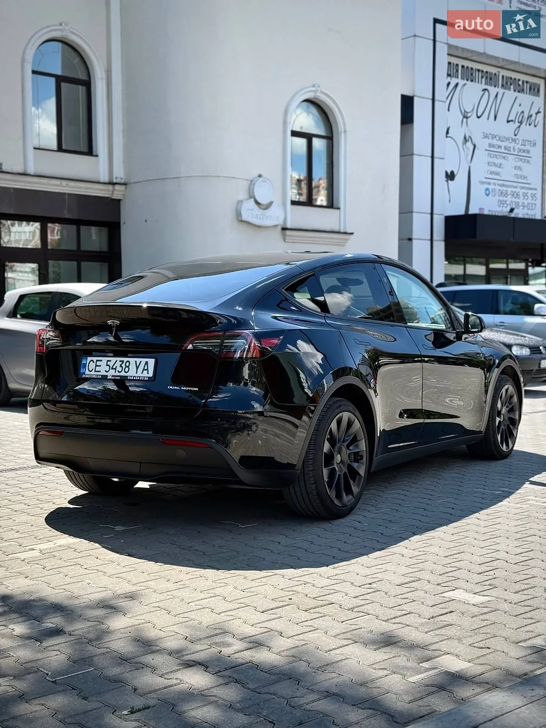 2024 Tesla Model Y - мініатюра 12