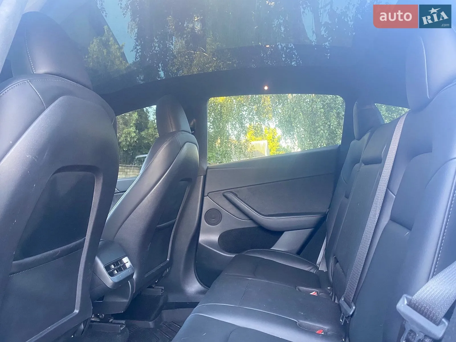 2023 Tesla Model Y - мініатюра 8
