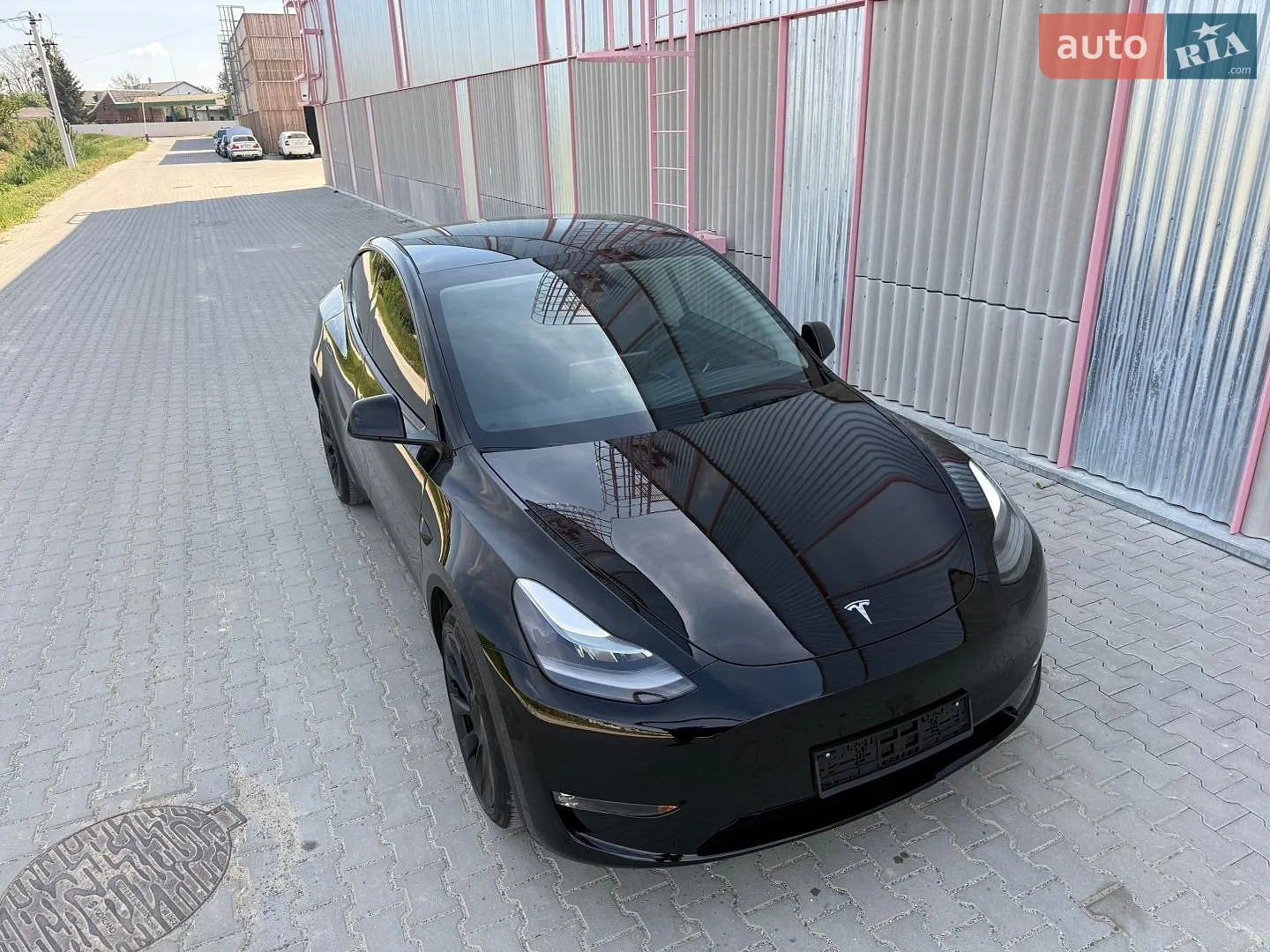 2024 Tesla Model Y - мініатюра 2