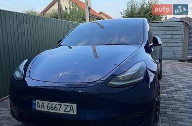 Позашляховик / Кросовер Tesla Model Y 2021 в Києві