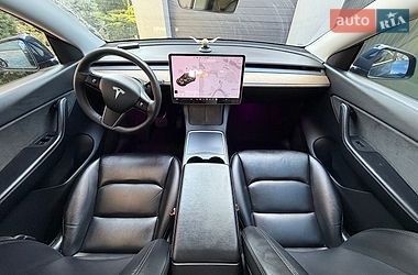 Позашляховик / Кросовер Tesla Model Y 2021 в Києві