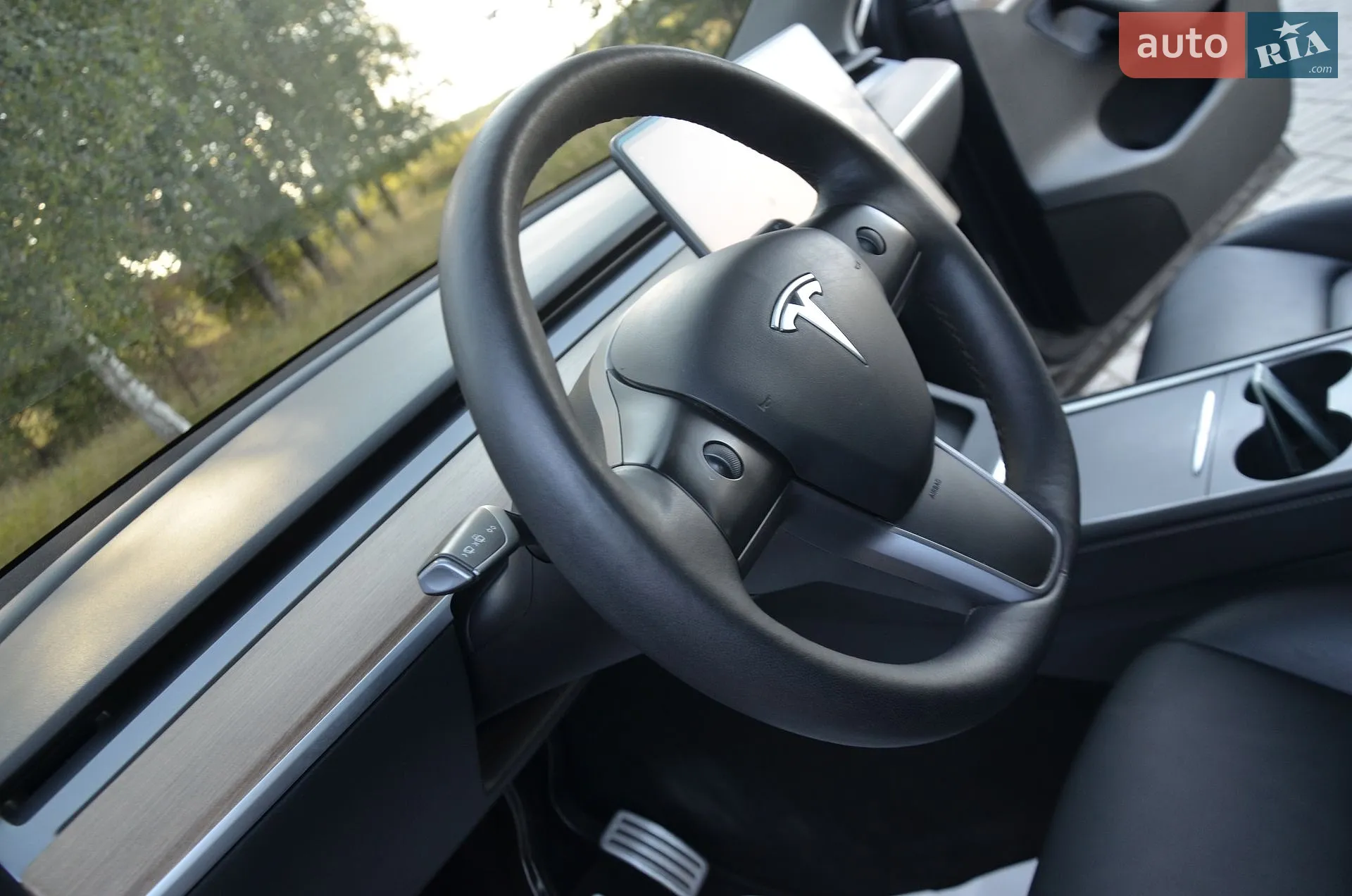 2024 Tesla Model Y - мініатюра 48