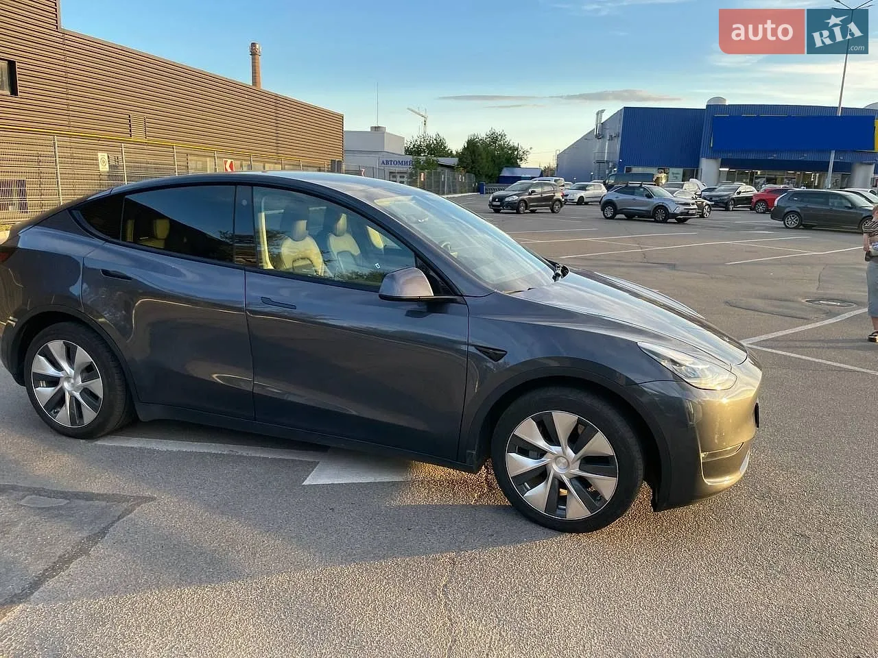2021 Tesla Model Y - мініатюра 10