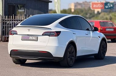 Позашляховик / Кросовер Tesla Model Y 2023 в Кривому Розі