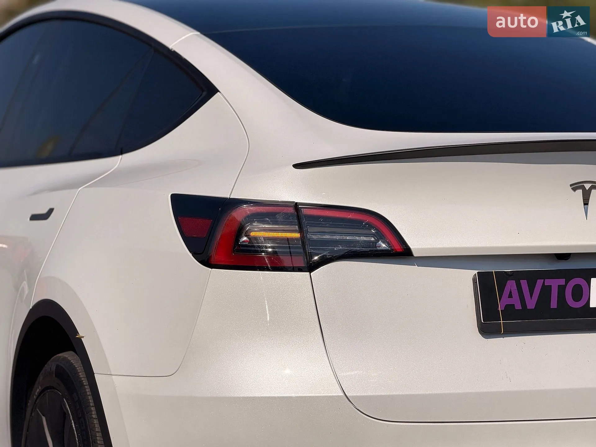 2023 Tesla Model Y - мініатюра 23