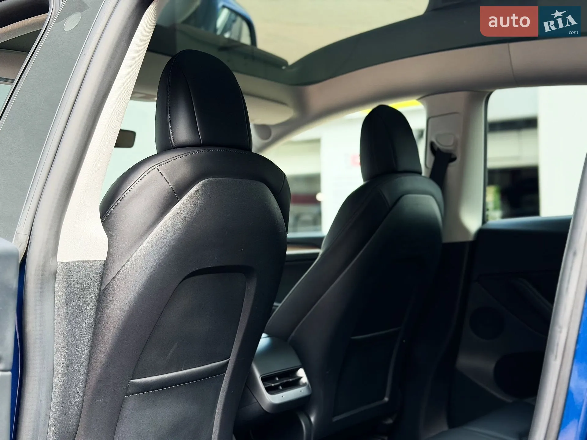 2022 Tesla Model Y - мініатюра 17