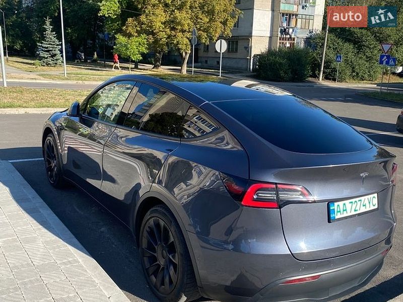 Позашляховик / Кросовер Tesla Model Y 2021 в Львові