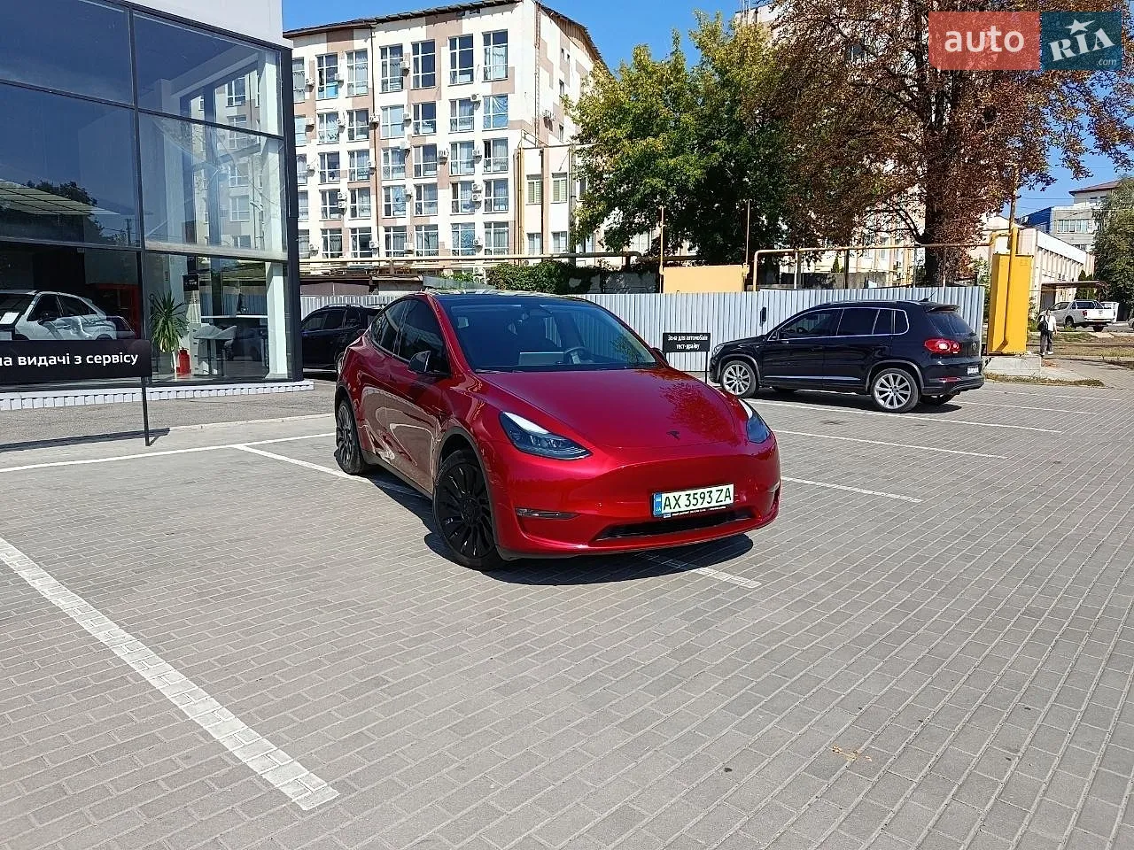 2024 Tesla Model Y - мініатюра 2