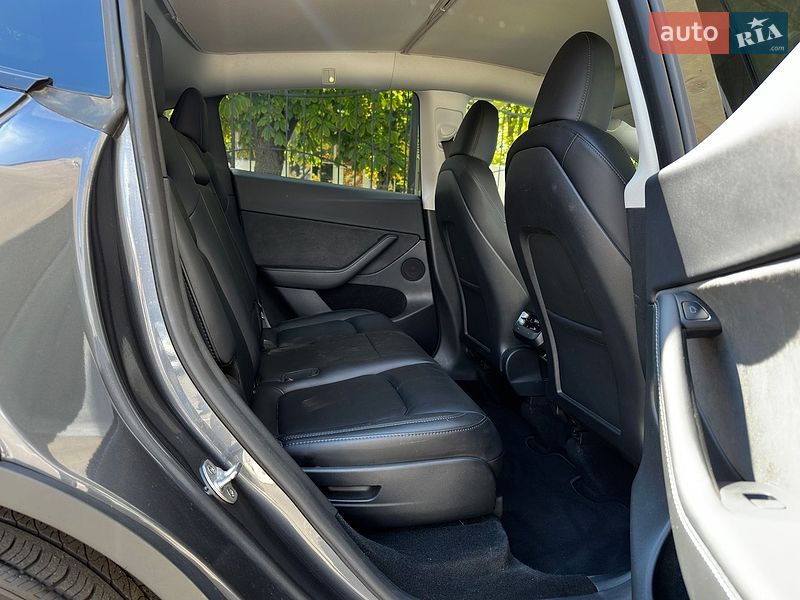 Внедорожник / Кроссовер Tesla Model Y 2023 в Одессе