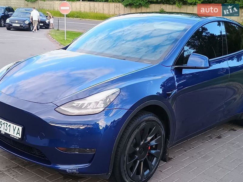 Позашляховик / Кросовер Tesla Model Y 2020 в Києві