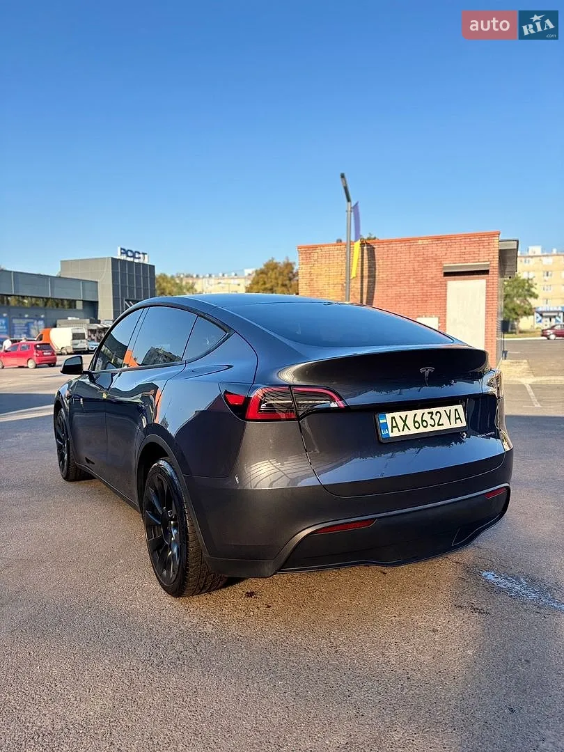 2022 Tesla Model Y - мініатюра 2