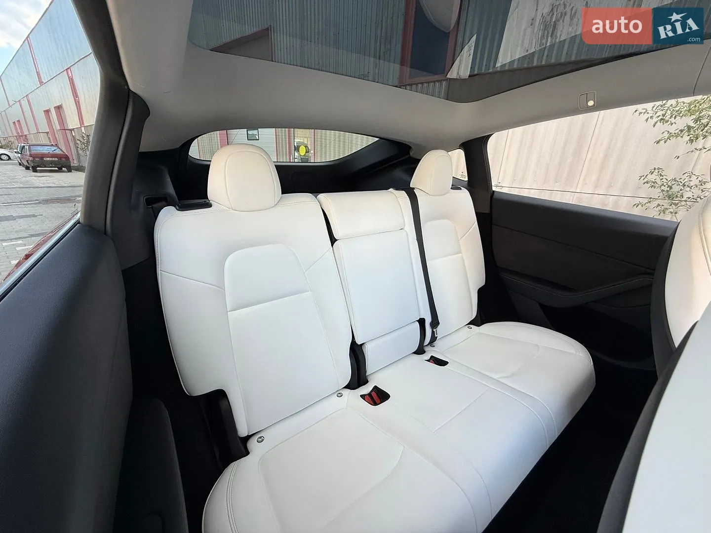 2023 Tesla Model Y - мініатюра 18
