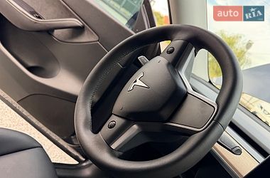 Внедорожник / Кроссовер Tesla Model Y 2021 в Дрогобыче