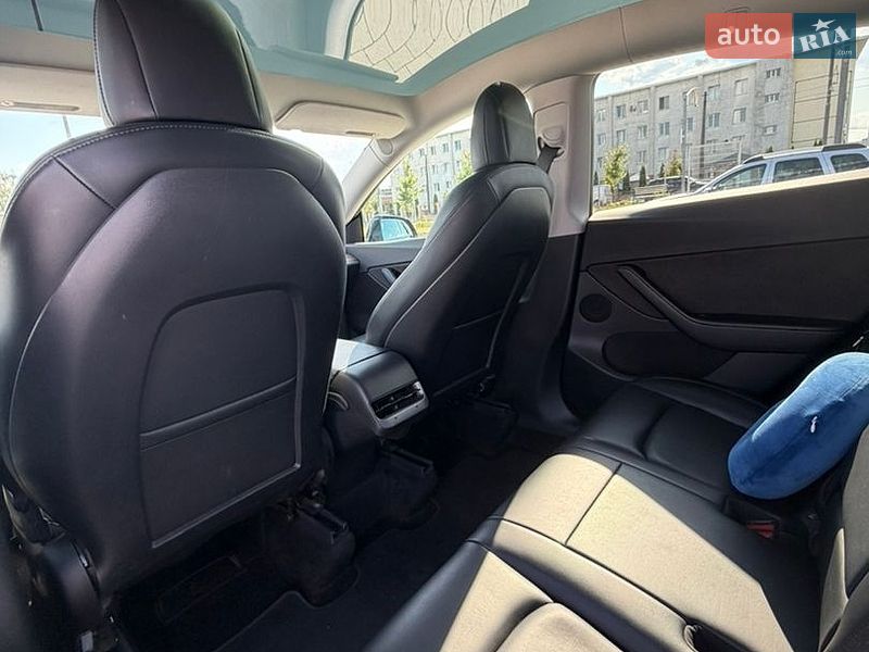 Позашляховик / Кросовер Tesla Model Y 2021 в Вінниці