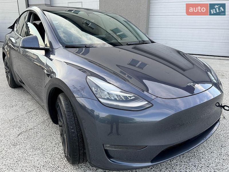 Внедорожник / Кроссовер Tesla Model Y 2022 в Дрогобыче