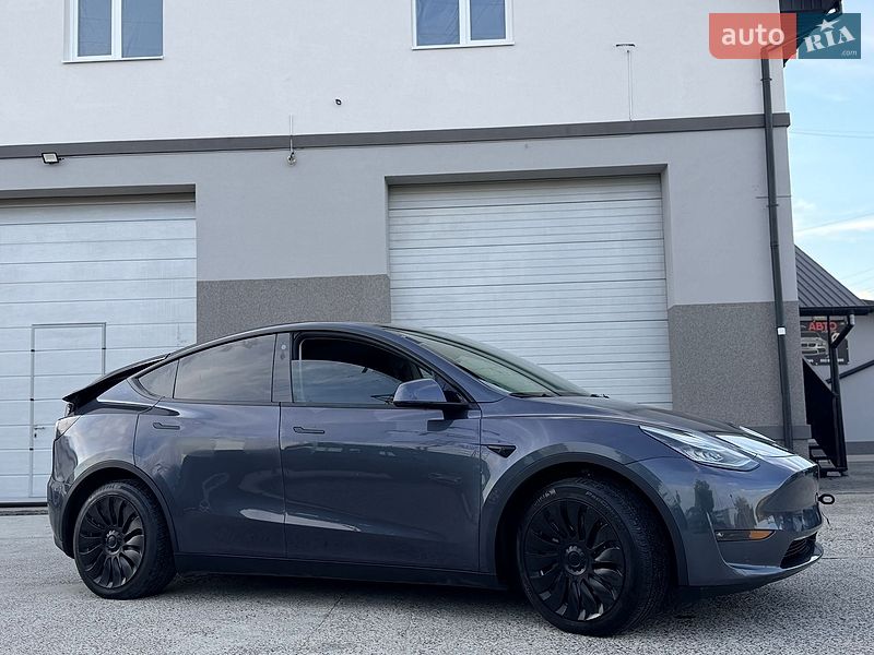 Внедорожник / Кроссовер Tesla Model Y 2022 в Дрогобыче
