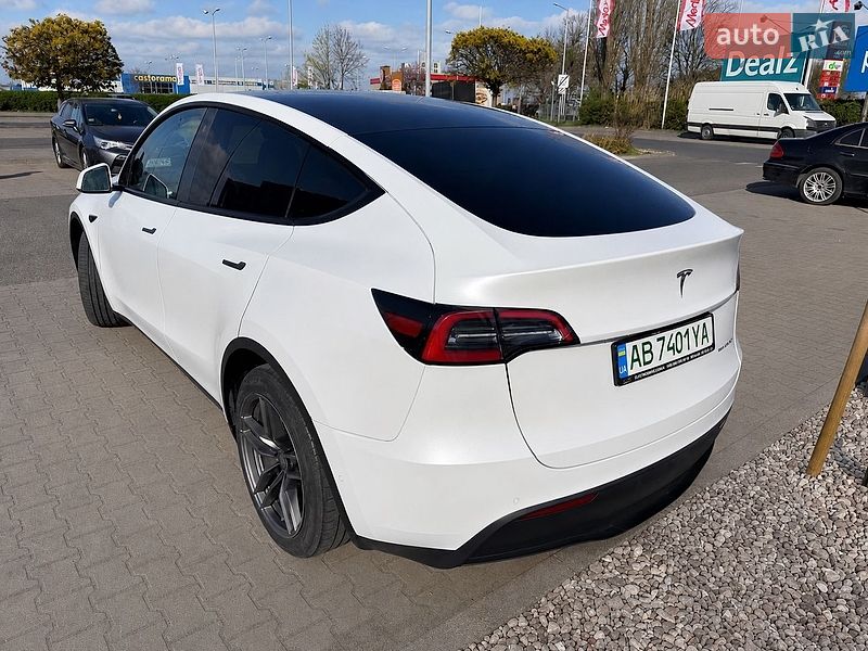 Позашляховик / Кросовер Tesla Model Y 2021 в Вінниці