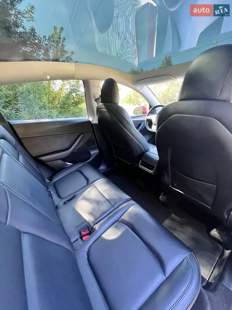 2022 Tesla Model Y - мініатюра 11