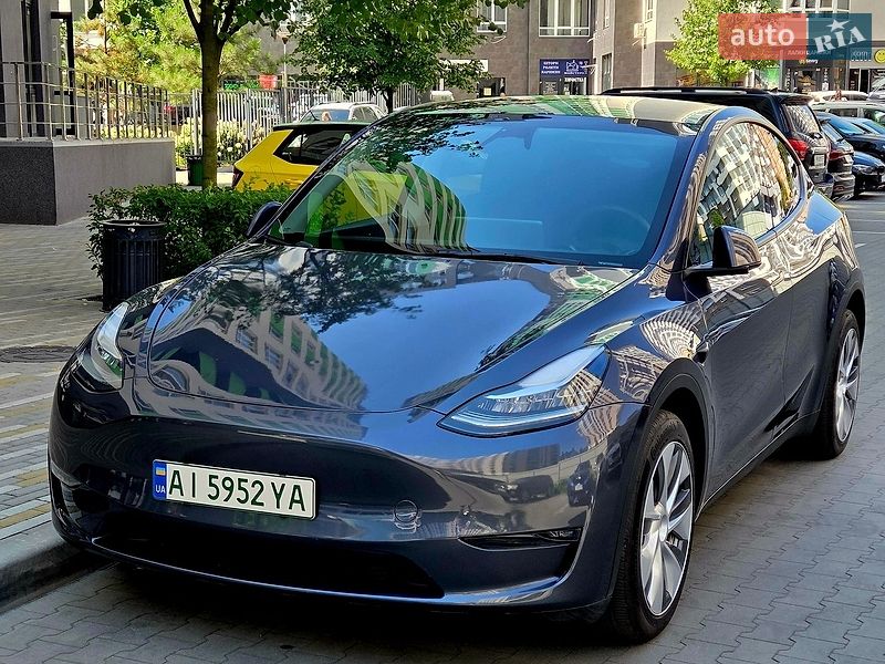 Tesla Model Y 2023 Tesla Model Y 2023