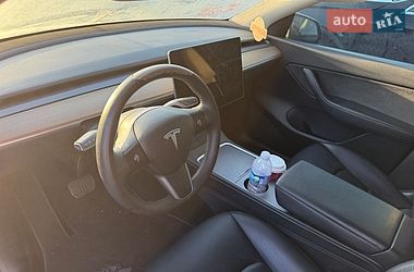 Внедорожник / Кроссовер Tesla Model Y 2022 в Львове