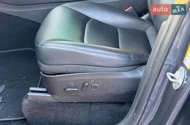Внедорожник / Кроссовер Tesla Model Y 2022 в Львове