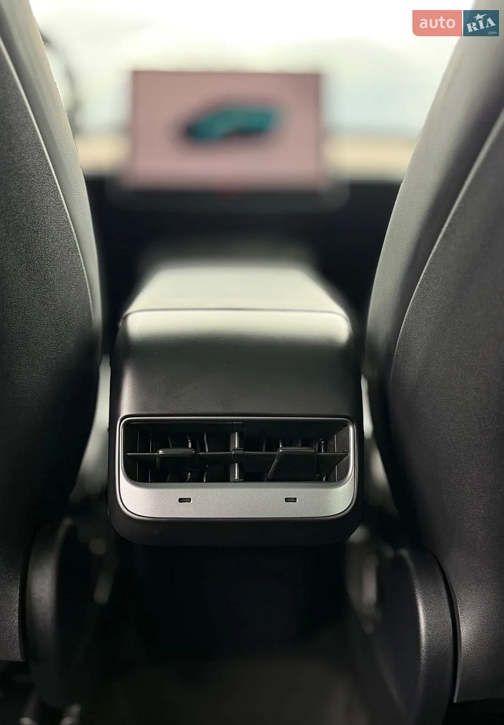 2024 Tesla Model Y - мініатюра 13