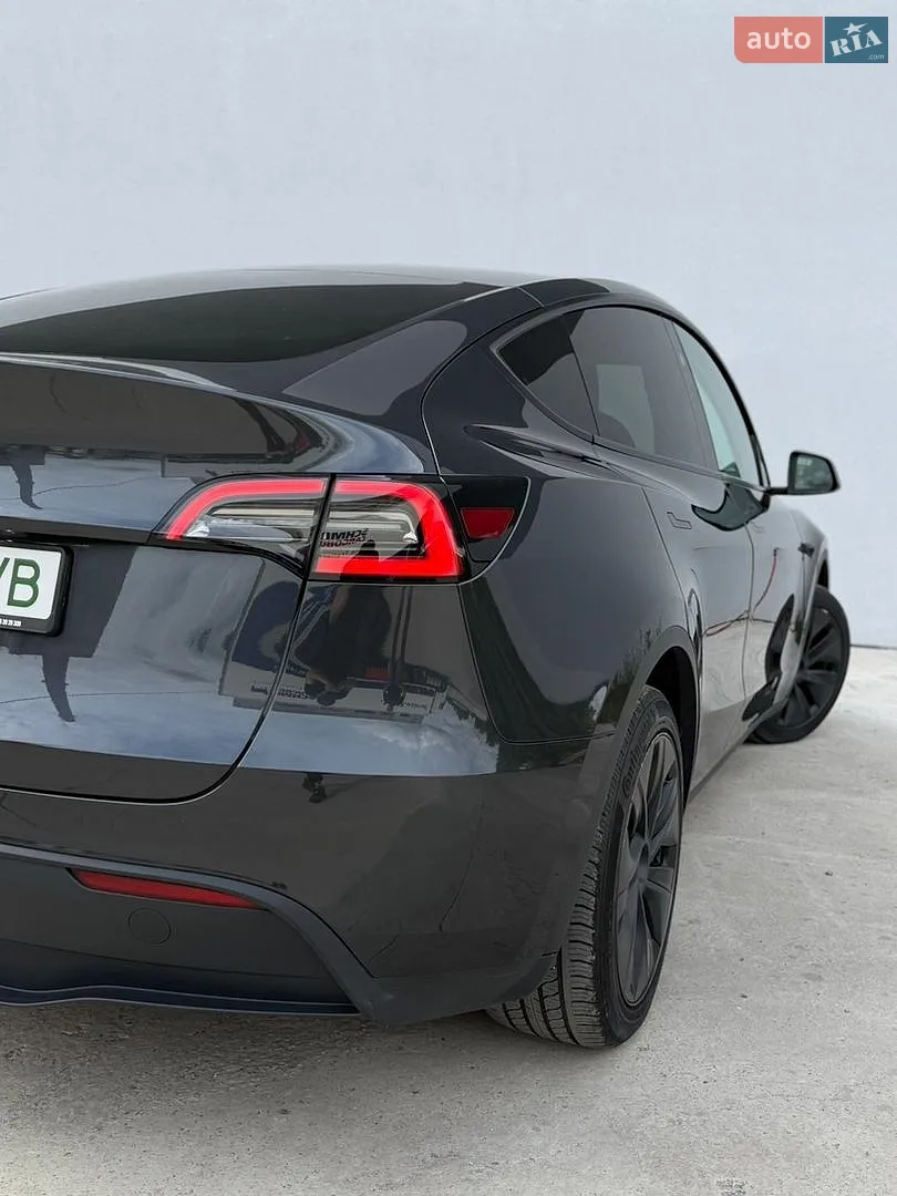 2025 Tesla Model Y - мініатюра 33