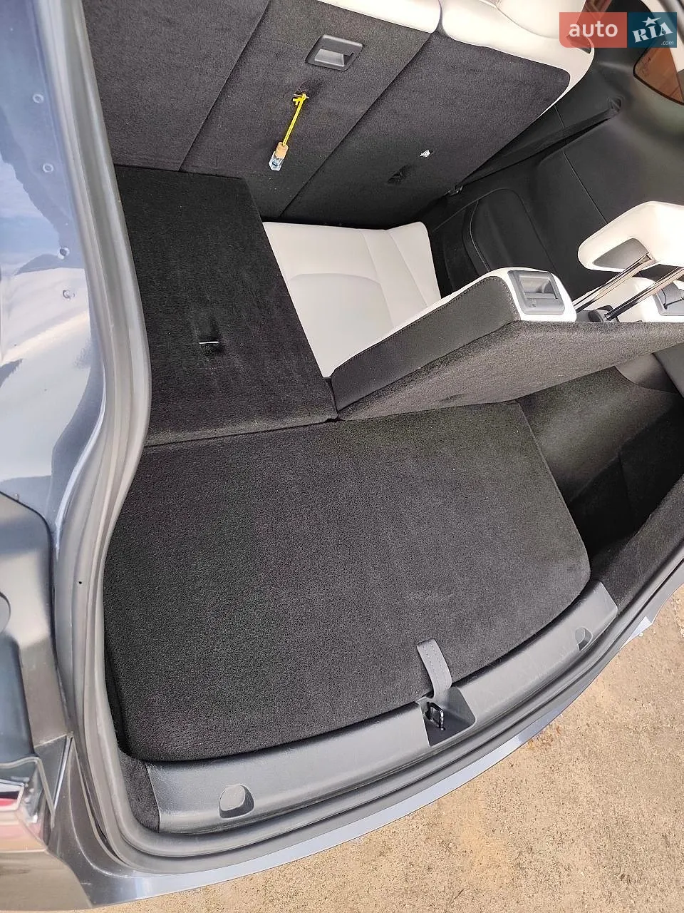 2023 Tesla Model Y - мініатюра 19