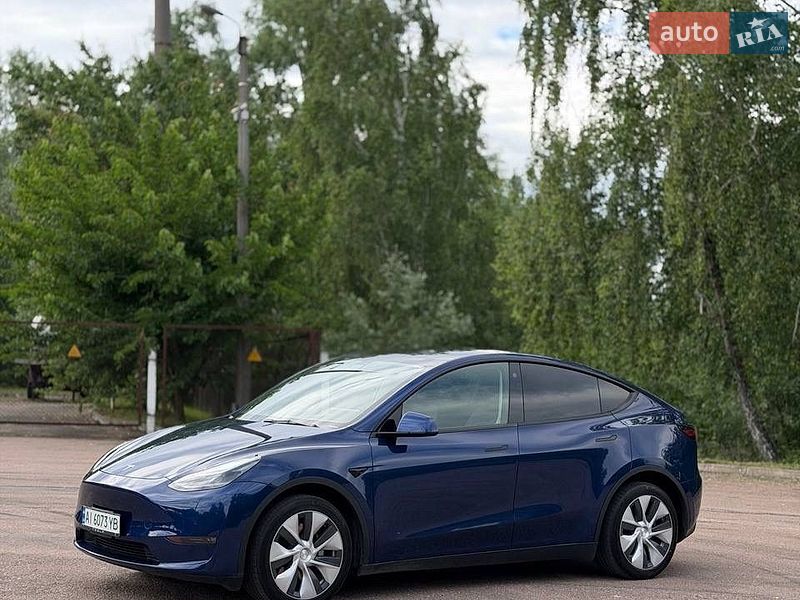 Позашляховик / Кросовер Tesla Model Y 2021 в Києві