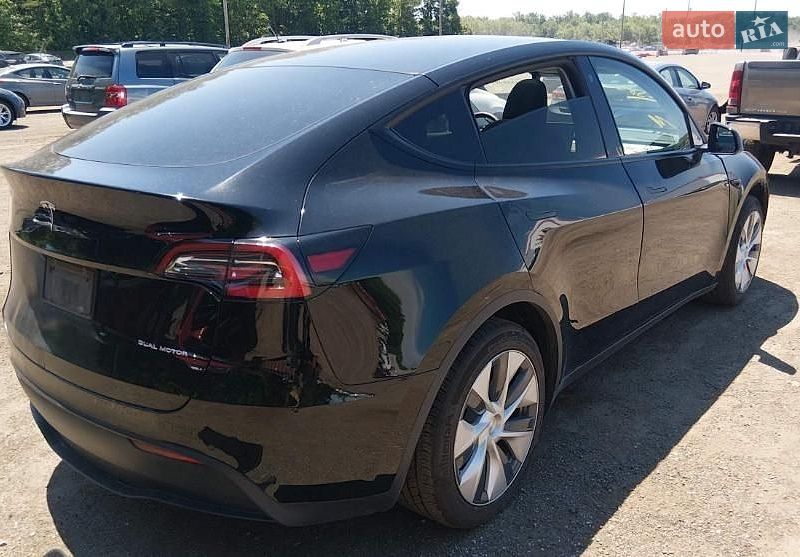 Внедорожник / Кроссовер Tesla Model Y 2021 в Луцке фото 3 Внедорожник / Кроссовер Tesla Model Y 2021 в Луцке
