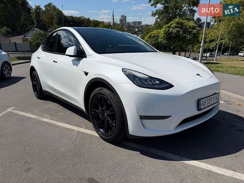 Позашляховик / Кросовер Tesla Model Y 2021 в Вінниці фото 3 Позашляховик / Кросовер Tesla Model Y 2021 в Вінниці