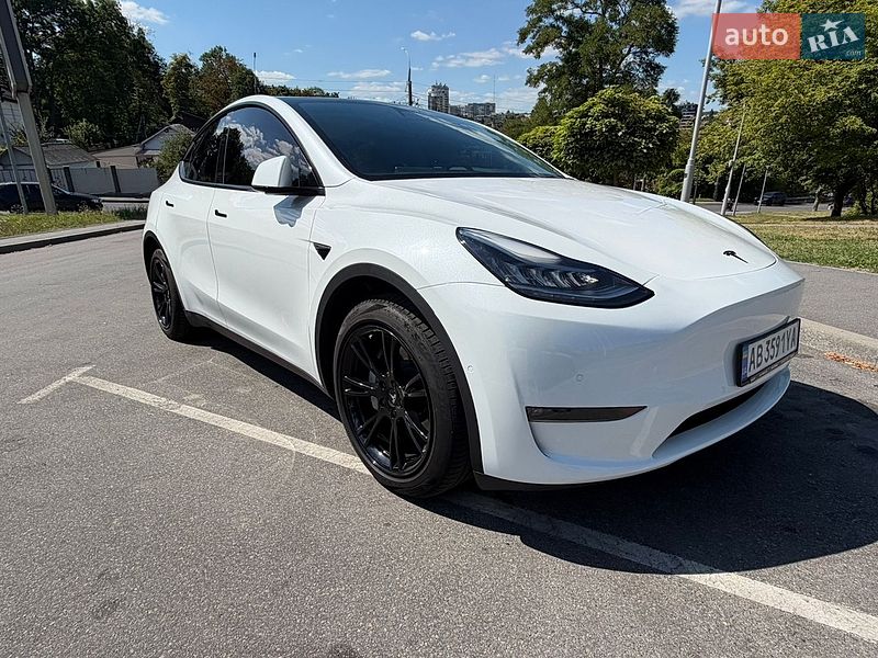 Позашляховик / Кросовер Tesla Model Y 2021 в Вінниці фото 12 Позашляховик / Кросовер Tesla Model Y 2021 в Вінниці