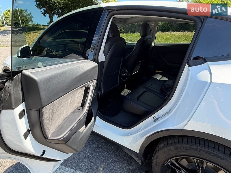 Позашляховик / Кросовер Tesla Model Y 2021 в Вінниці фото 29 Позашляховик / Кросовер Tesla Model Y 2021 в Вінниці