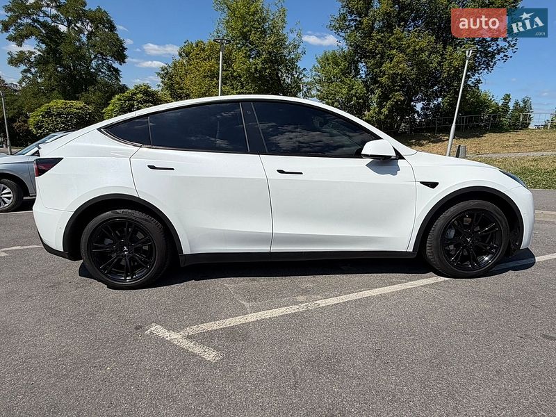 Позашляховик / Кросовер Tesla Model Y 2021 в Вінниці фото 34 Позашляховик / Кросовер Tesla Model Y 2021 в Вінниці