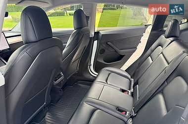 Позашляховик / Кросовер Tesla Model Y 2021 в Києві